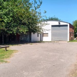 GALPON BUENA UBICACION 120mts2